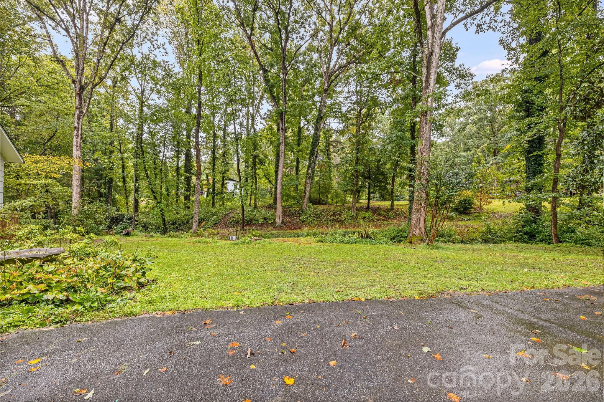 Single Family Residence at 3238 Debbie Drive, Hendersonville, photo 42 of 43
