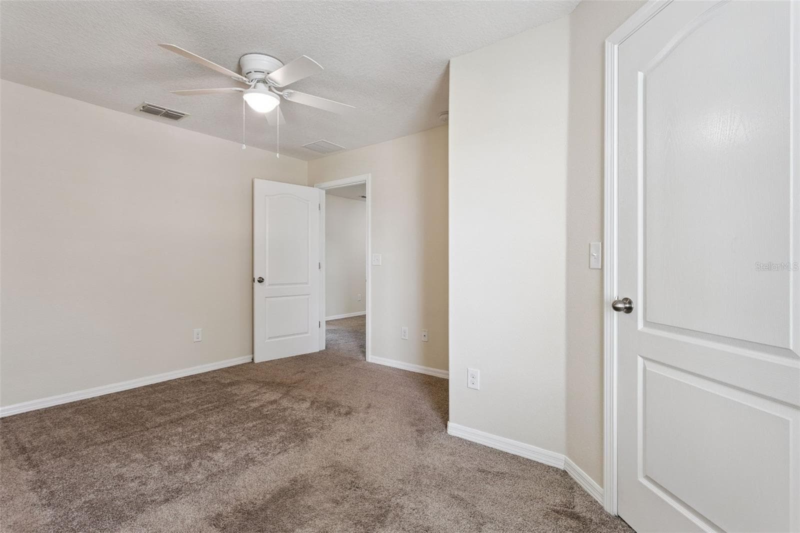 bedroom 2 - 15515 CAMPDEN ST, WINTER GARDEN