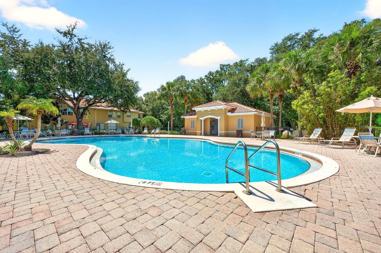 Community Pool. - 5109 KILLARNEY WAY, KISSIMMEE
