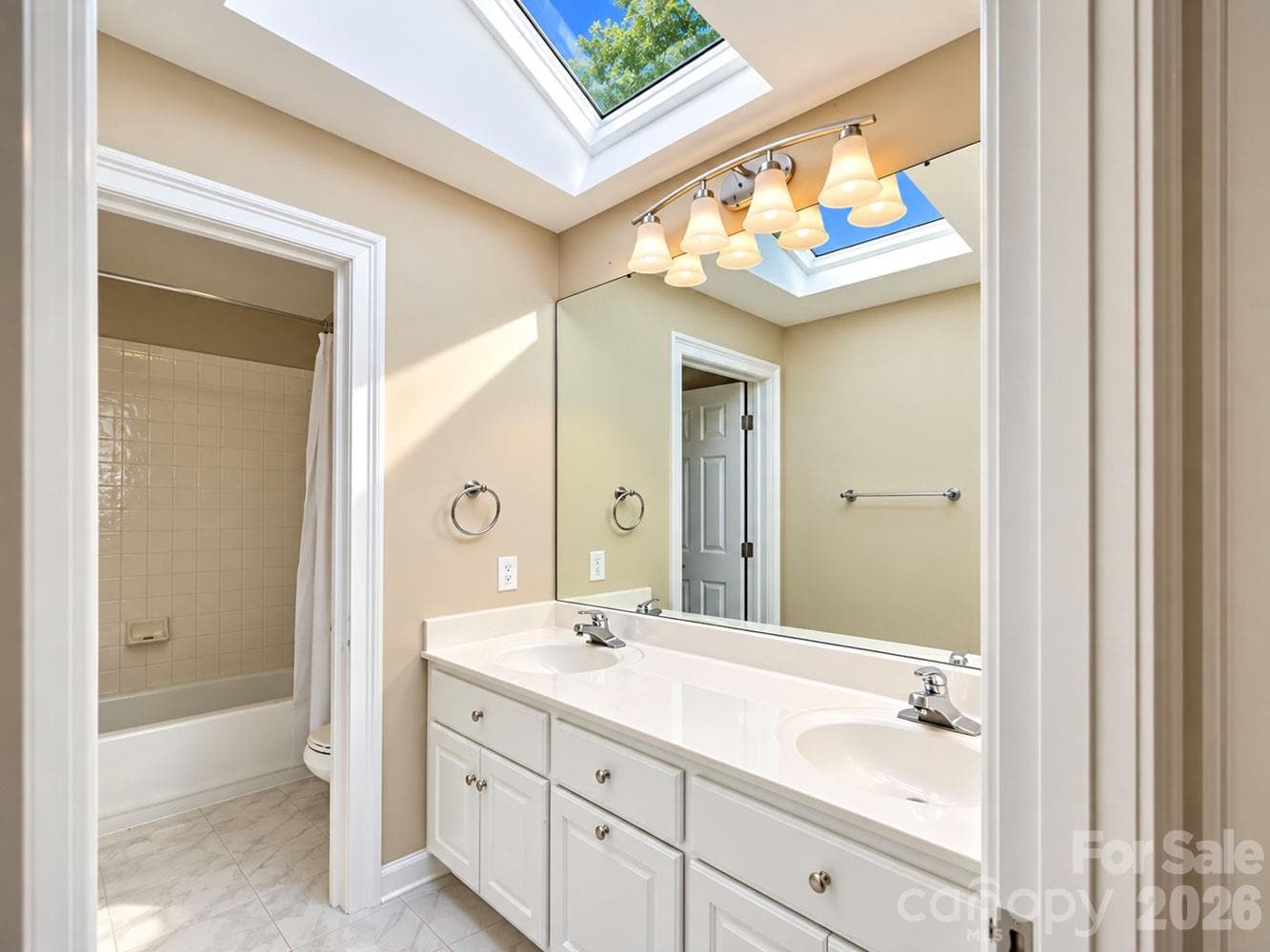 Single Family Residence at 4124 Old Course Drive, Charlotte, photo 21 of 32