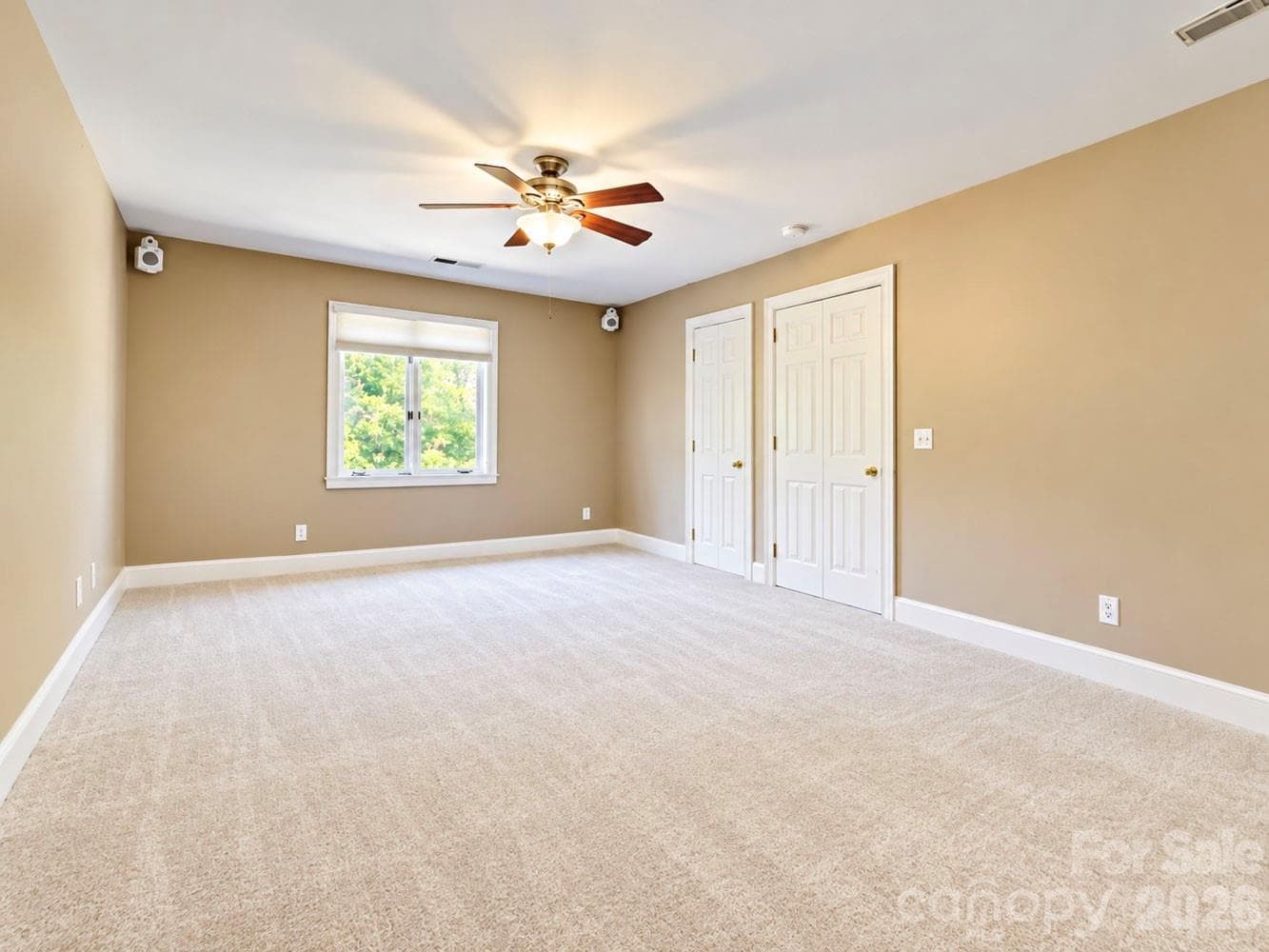 Single Family Residence at 4124 Old Course Drive, Charlotte, photo 26 of 32