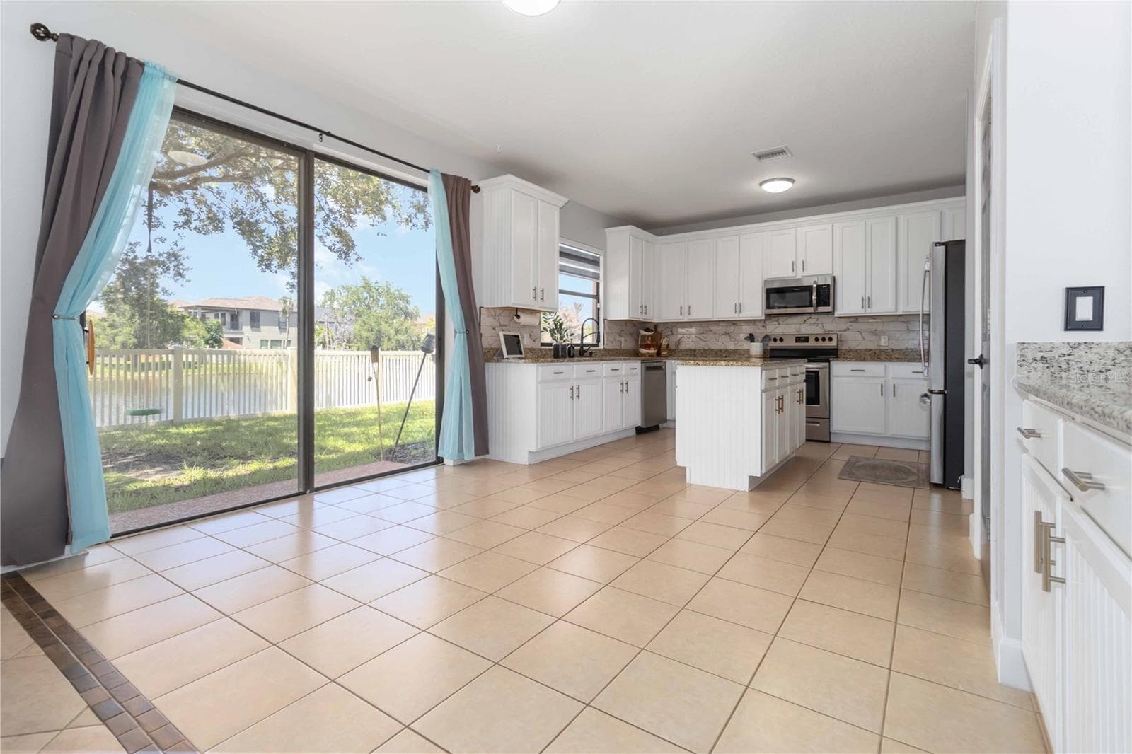 Single Family Residence at 3053 GLENRIDGE CIR, MERRITT ISLAND, photo 9 of 28