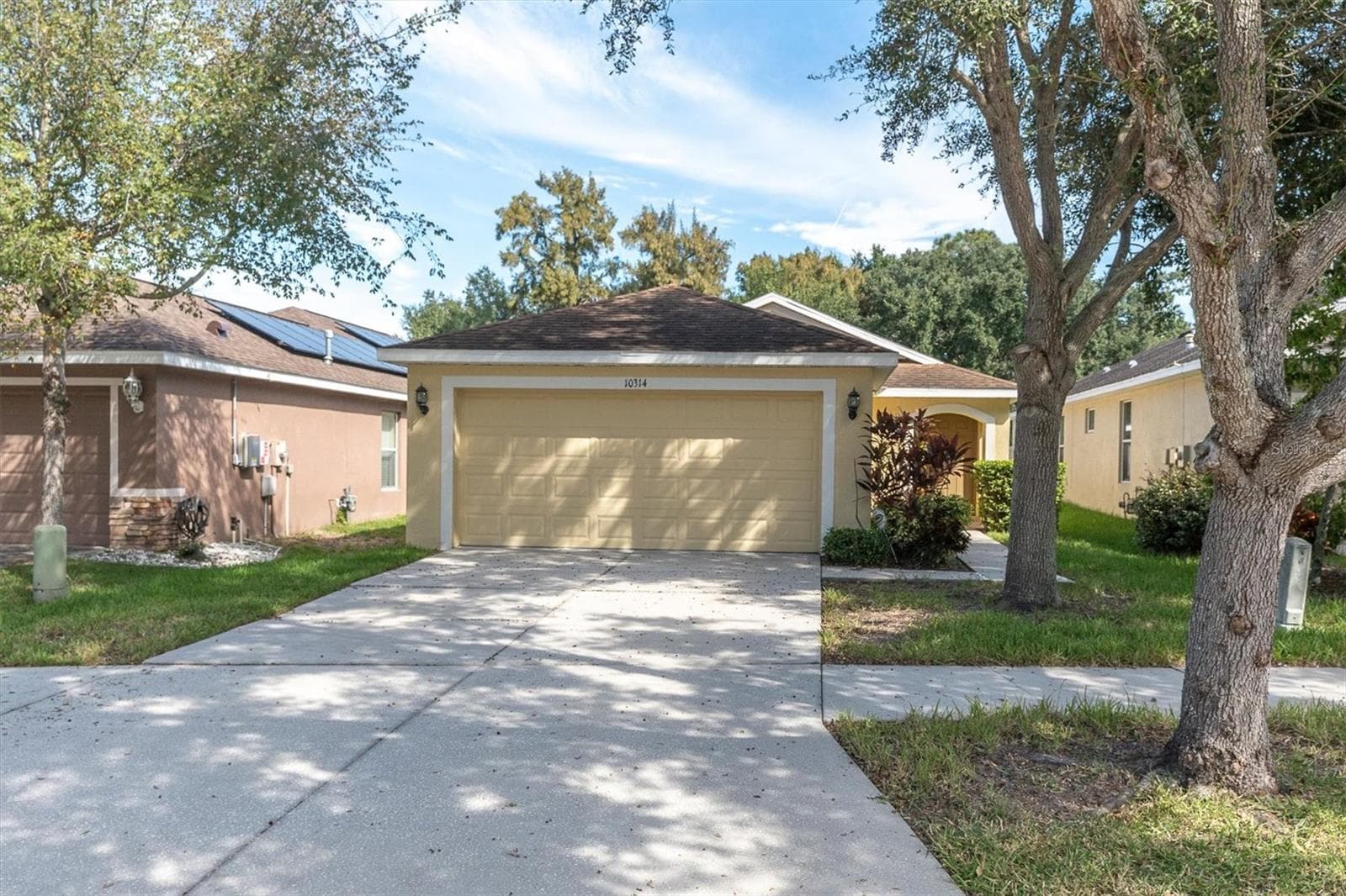 Single Family Residence at 10314 GREYSTONE RIDGE CT, RIVERVIEW, photo 6 of 40