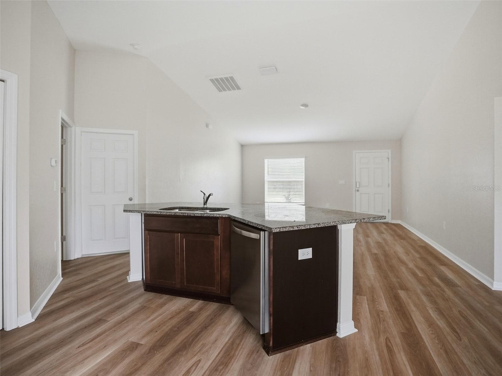 Single Family Residence at 2656 W CASTANIA DR, DUNNELLON, photo 10 of 38