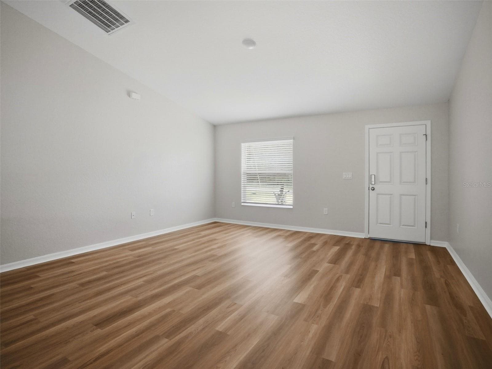 Single Family Residence at 2656 W CASTANIA DR, DUNNELLON, photo 17 of 38
