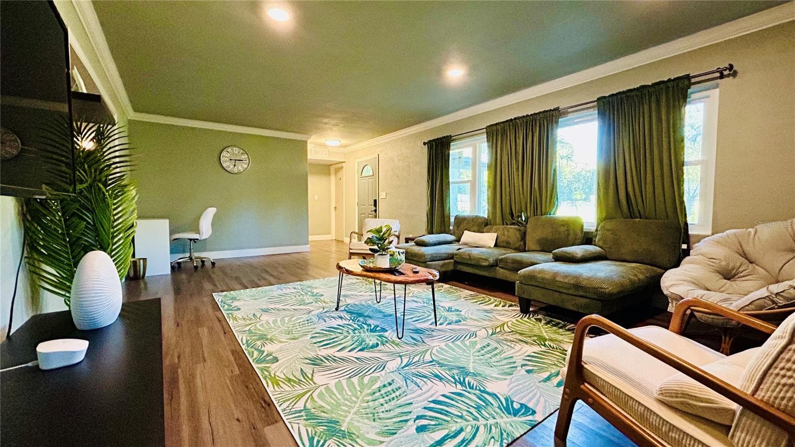 Single Family Residence at 302 FOREST AVE, ALTAMONTE SPRINGS, photo 7 of 59