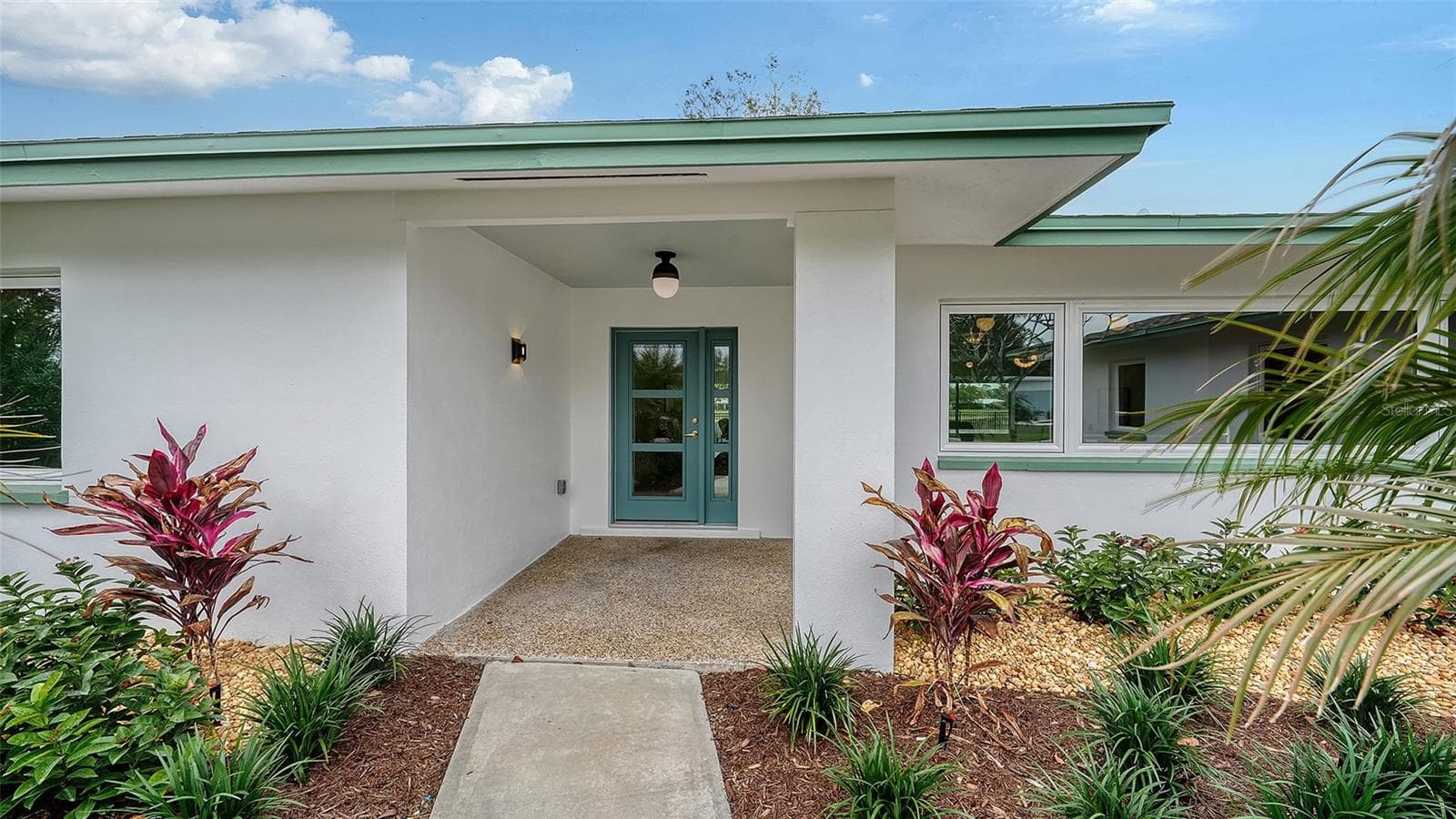 Single Family Residence at 1967 BROOKHAVEN DR, SARASOTA, photo 2 of 53