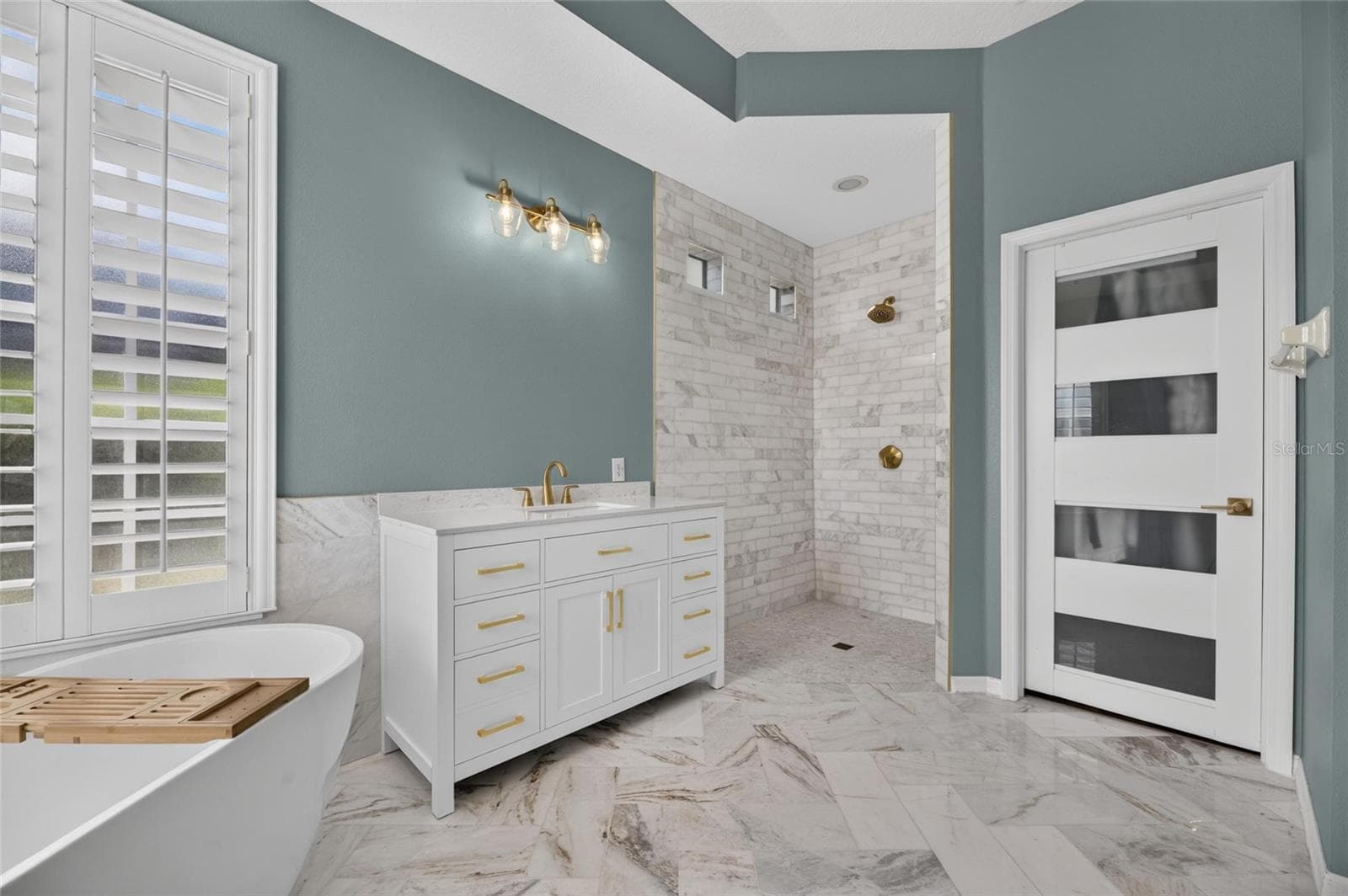 Single Family Residence at 421 ISLEBAY DR, APOLLO BEACH, photo 53 of 100