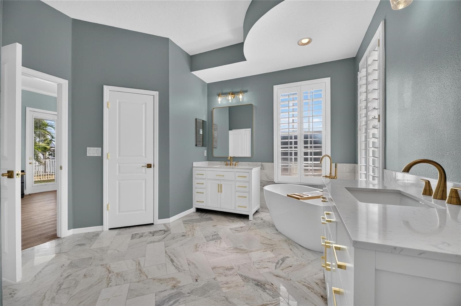 Single Family Residence at 421 ISLEBAY DR, APOLLO BEACH, photo 54 of 100