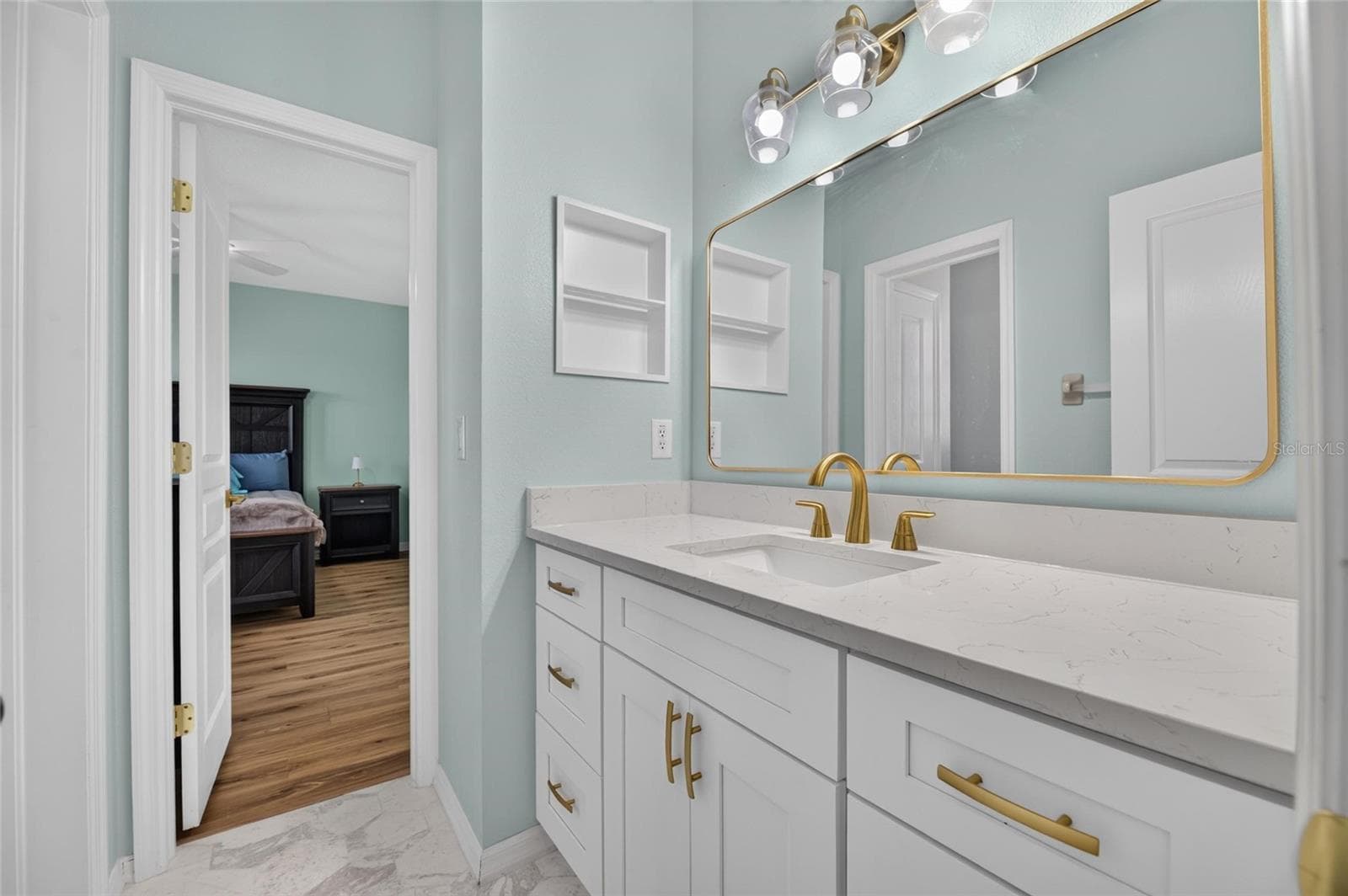 Single Family Residence at 421 ISLEBAY DR, APOLLO BEACH, photo 70 of 100