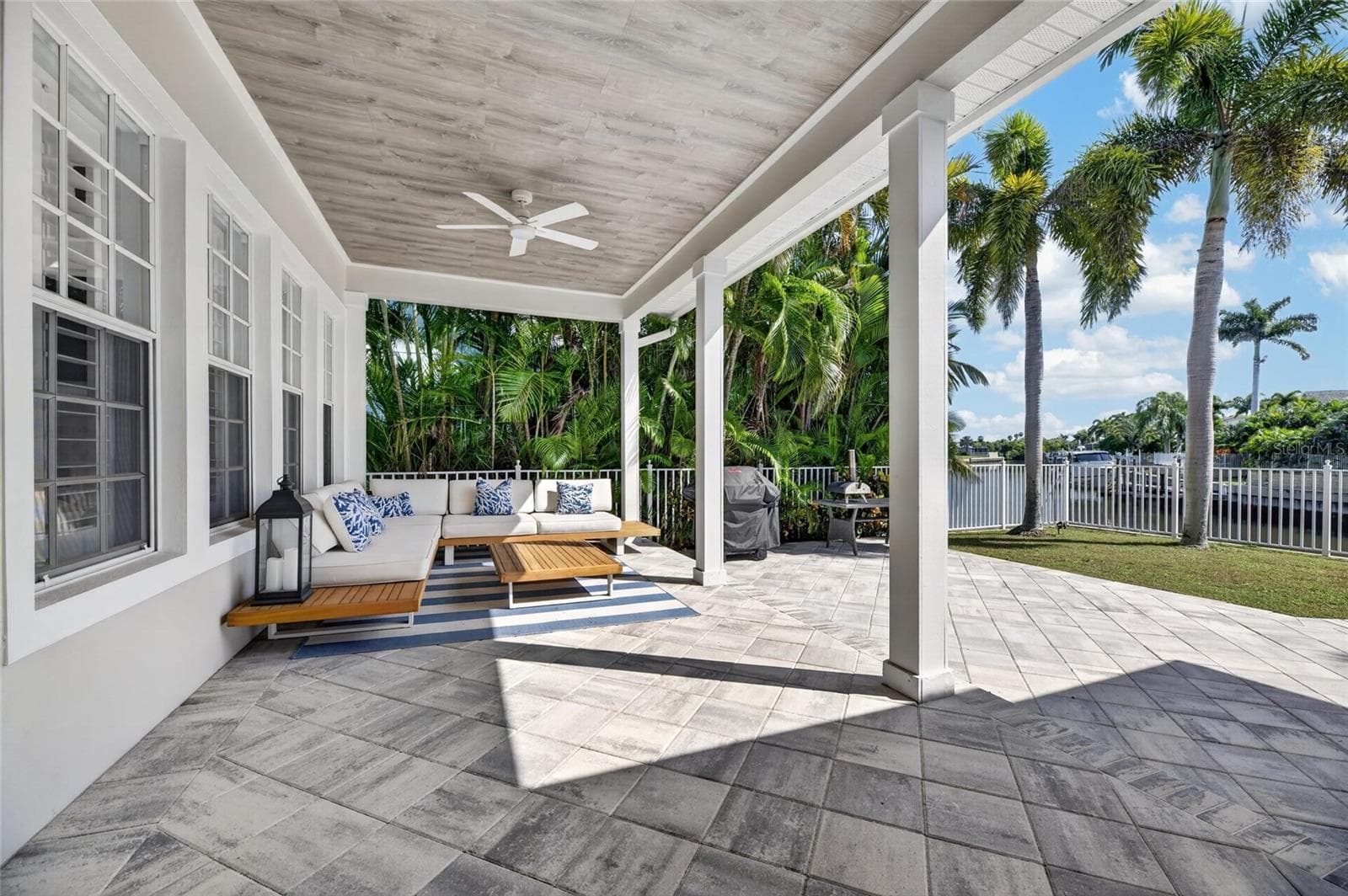 Single Family Residence at 421 ISLEBAY DR, APOLLO BEACH, photo 78 of 100