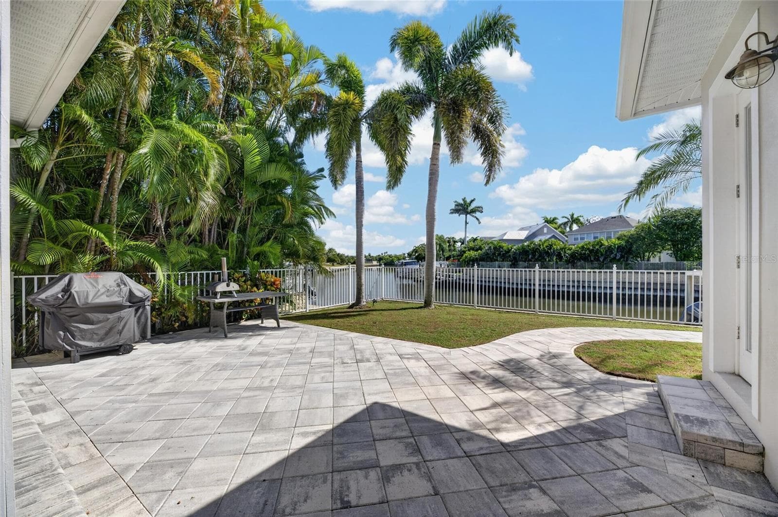 Single Family Residence at 421 ISLEBAY DR, APOLLO BEACH, photo 79 of 100