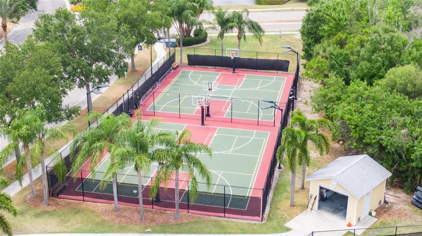 Single Family Residence at 421 ISLEBAY DR, APOLLO BEACH, photo 98 of 100