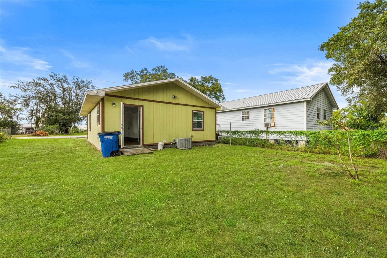 Single Family Residence at 825 BOOKER AVE, SEBRING, photo 26 of 30