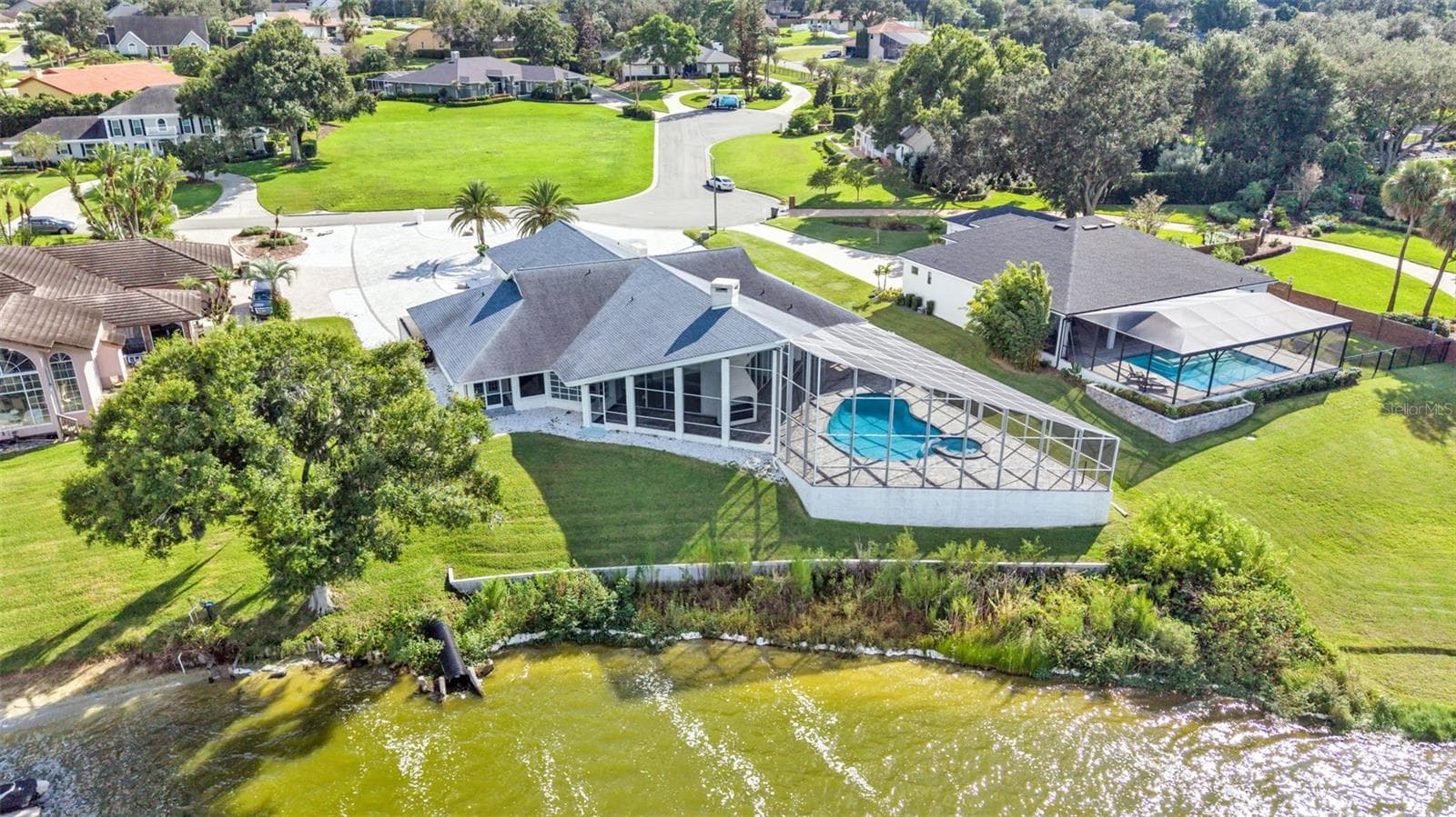 Single Family Residence at 5934 PIER PLACE DR, LAKELAND, photo 2 of 91