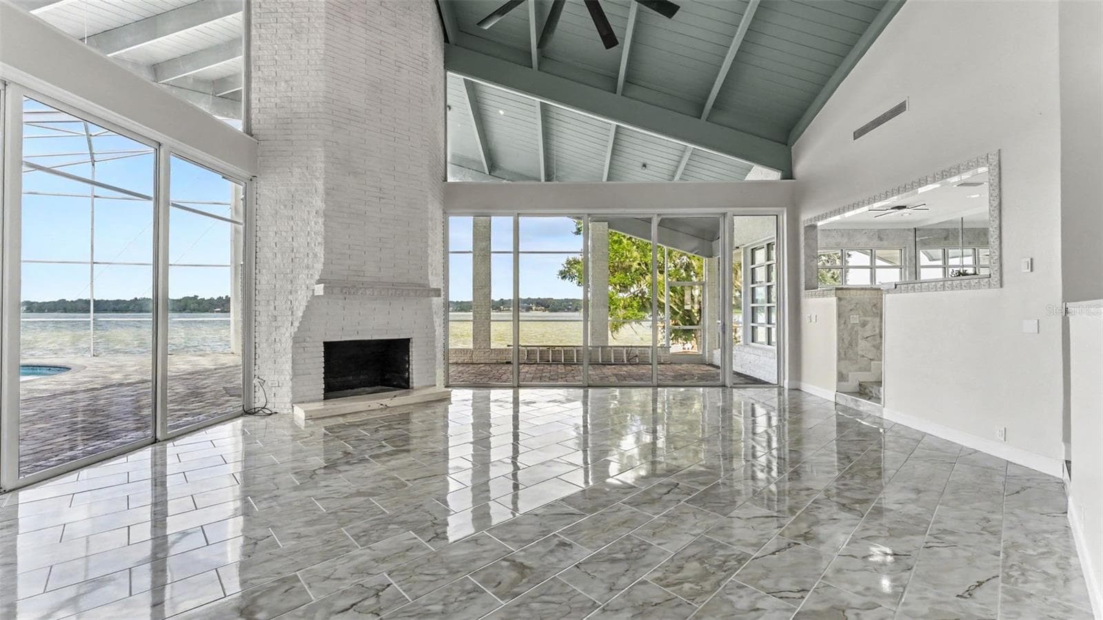 Main Family Room - 5934 PIER PLACE DR, LAKELAND