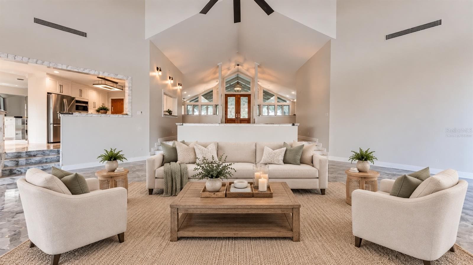 Main Family Room *Virtually staged - 5934 PIER PLACE DR, LAKELAND