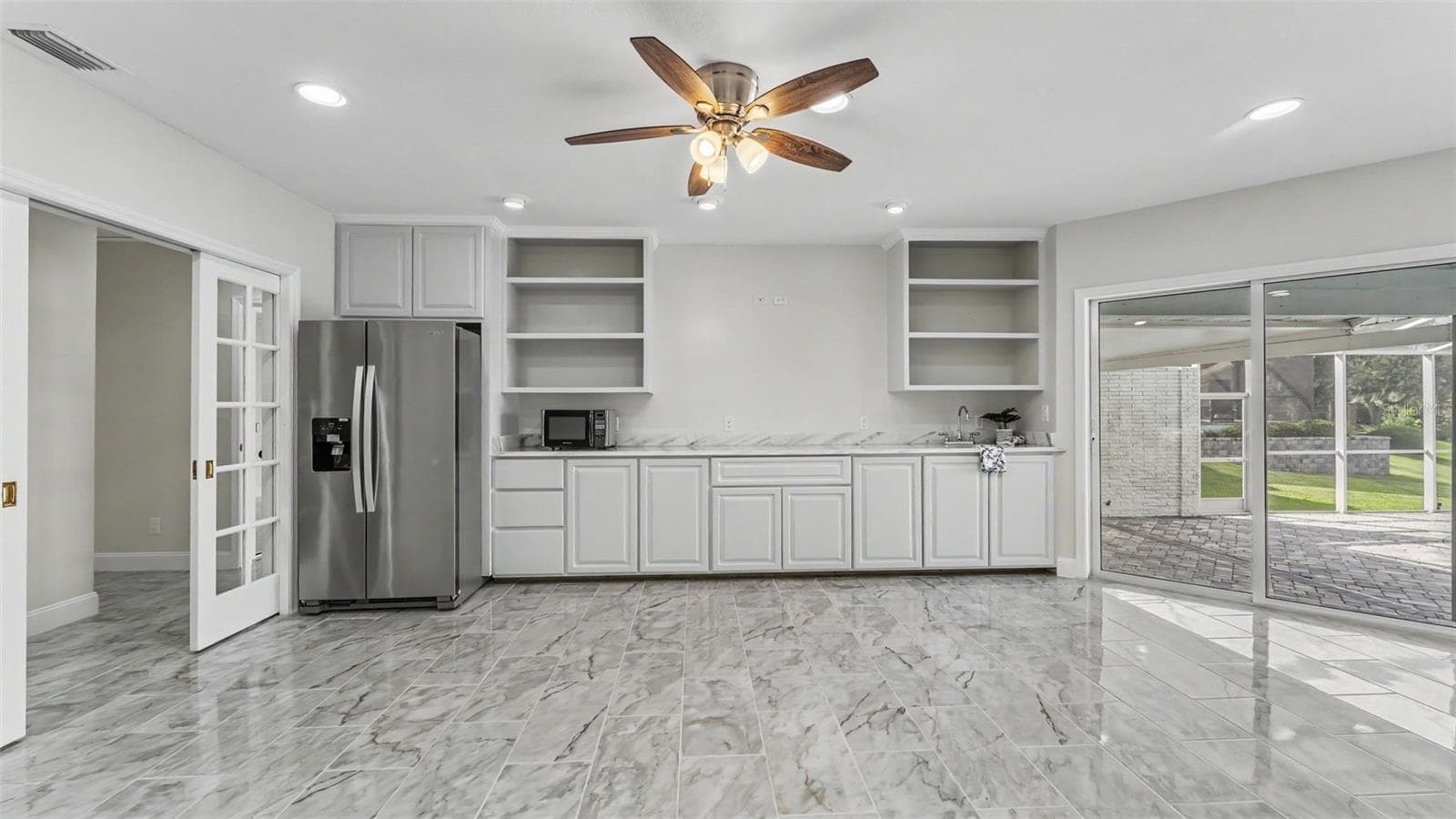 Flex Space - 5934 PIER PLACE DR, LAKELAND