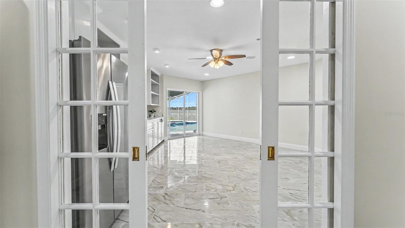 Flex Space - 5934 PIER PLACE DR, LAKELAND