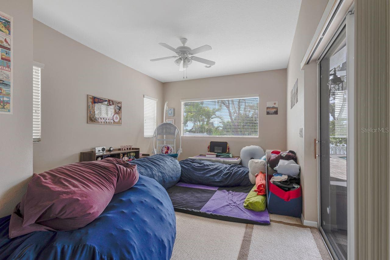 Room 1 - 1750 SPLIT FORK DR, OLDSMAR