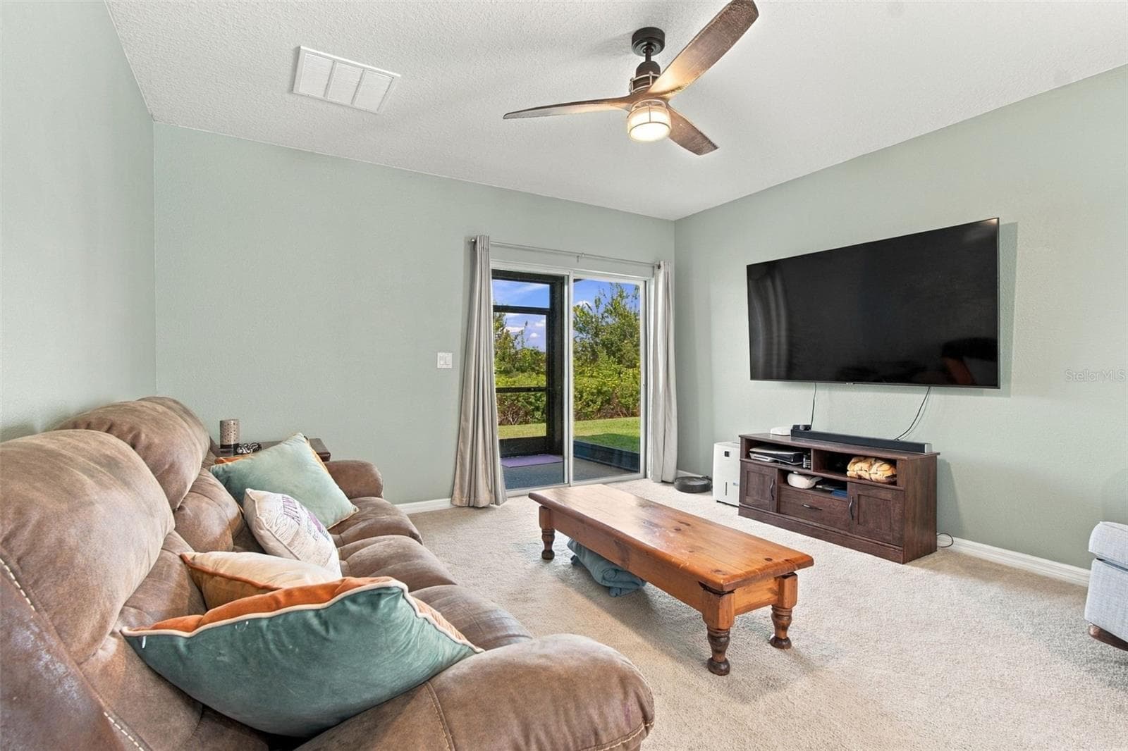 Single Family Residence at 10359 HAWKS LANDING DR, LAND O LAKES, photo 19 of 65