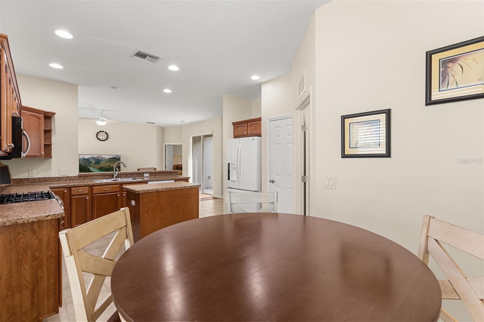 Single Family Residence at 4711 HERITAGE TRL, LEESBURG, photo 18 of 84