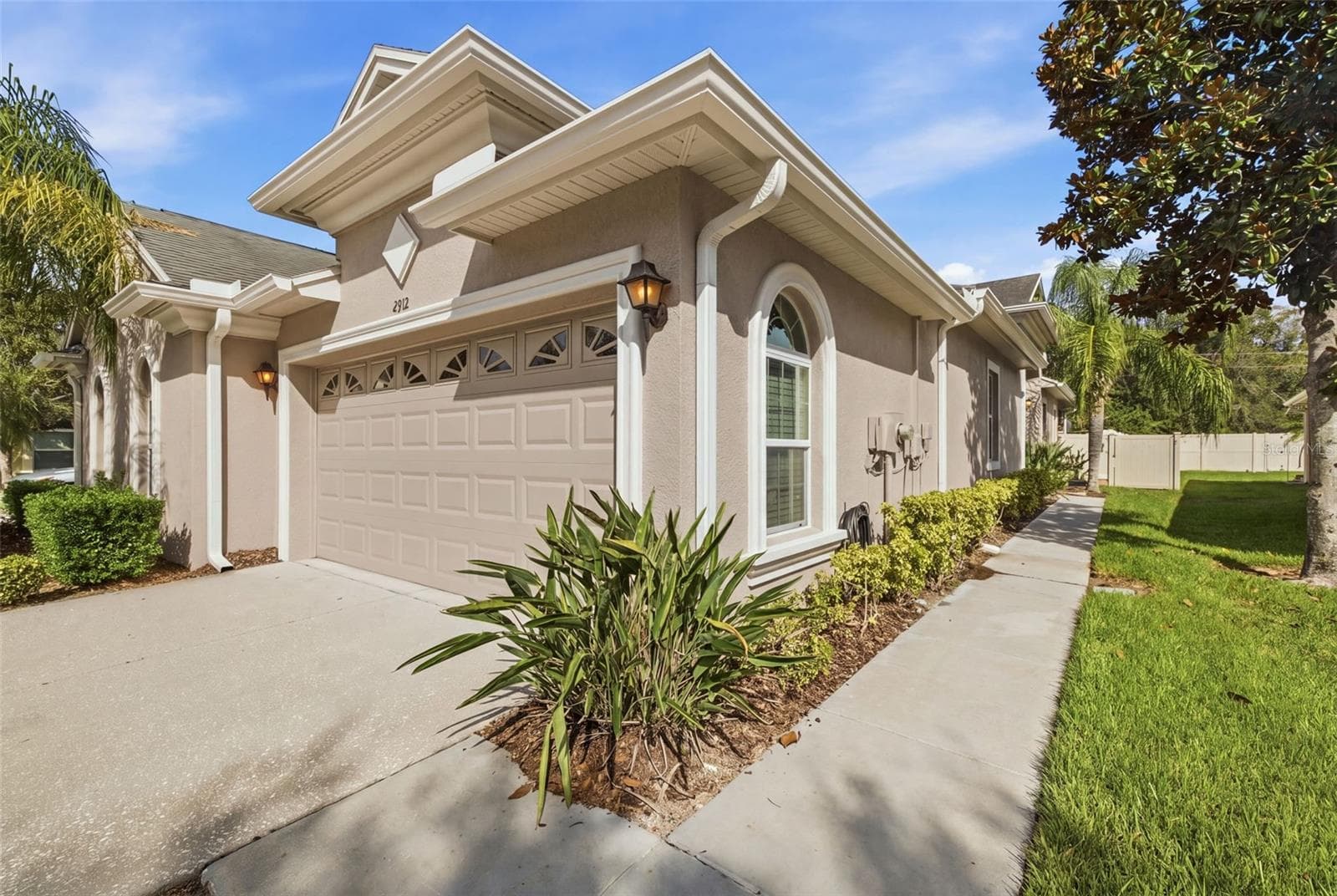 Villa at 2912 DEVONOAK BLVD, LAND O LAKES, photo 3 of 63