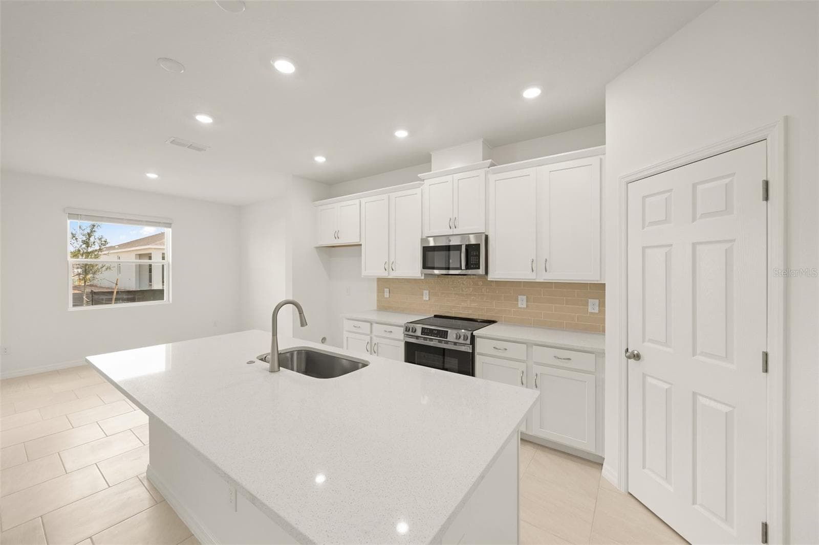 Kitchen & Dining Room - 1819 LATTICE WAY, ST CLOUD