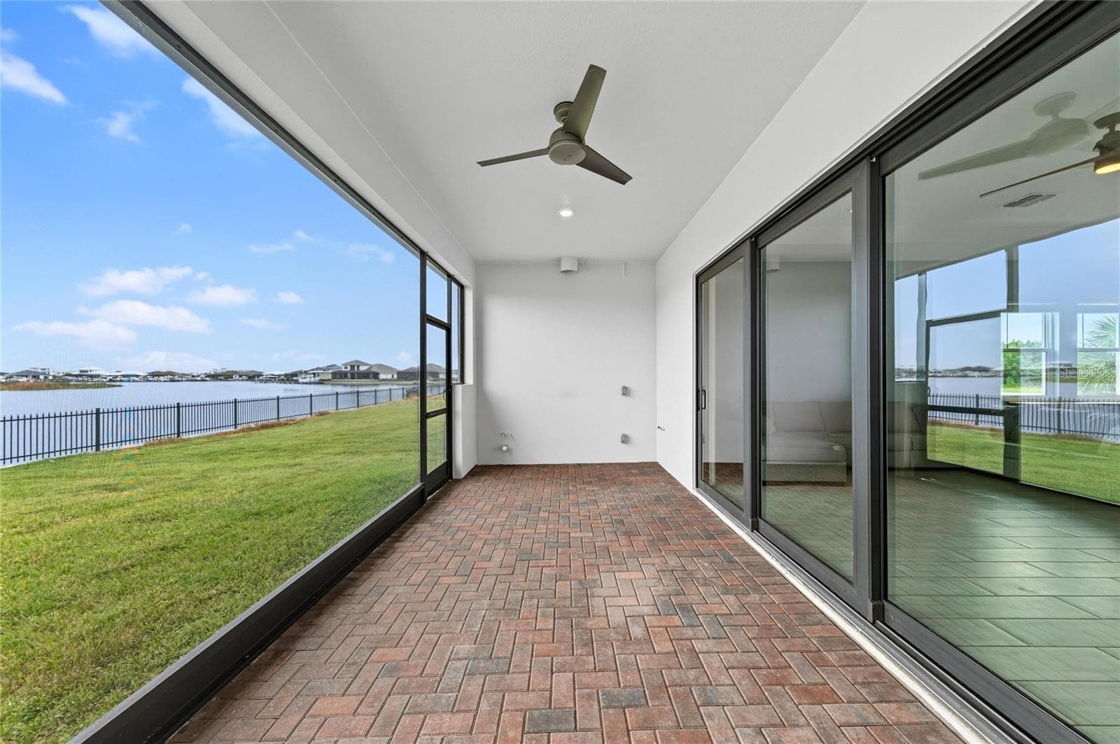 Lanai With Outdoor Grill/Kitchen Pre-Plumb - 502 16TH AVE E AVE E, PALMETTO