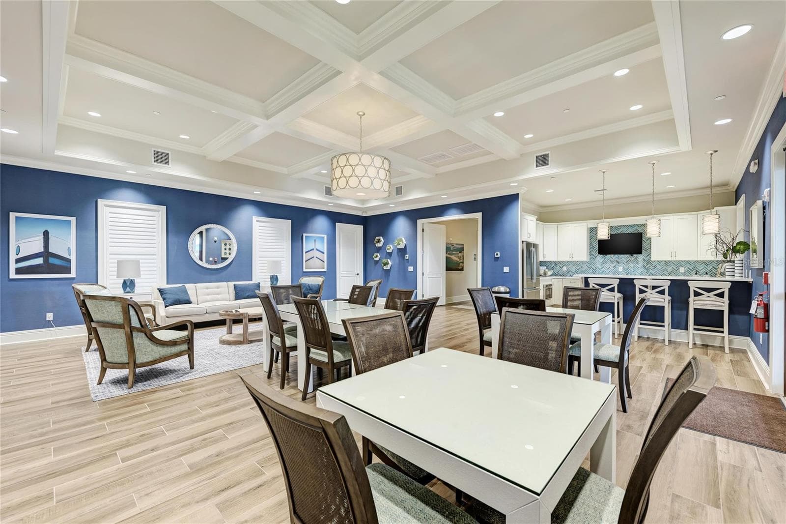 Clubhouse Gathering Room - 502 16TH AVE E AVE E, PALMETTO