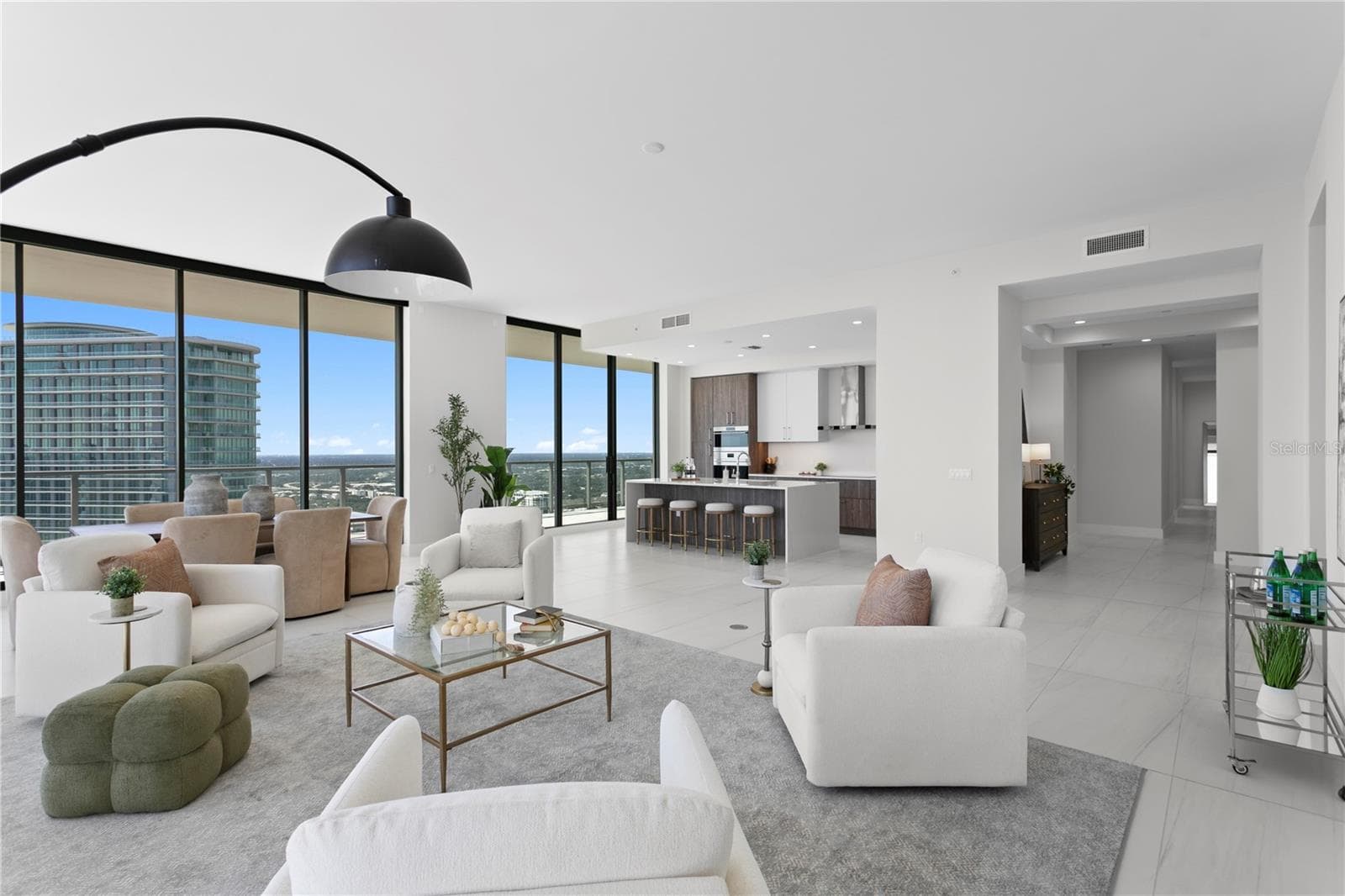 Open Concept Living - 275 1ST AVE S #4004, ST PETERSBURG