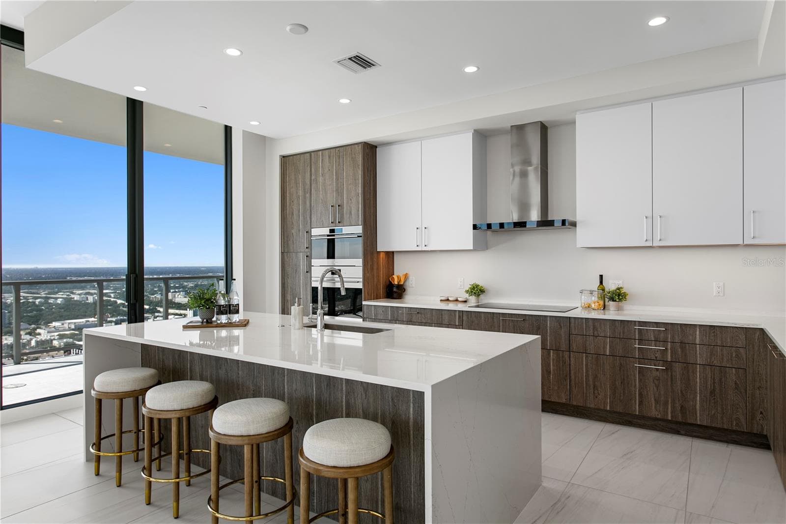 Plenty of Room to Sit and Also Prepare Meals - 275 1ST AVE S #4004, ST PETERSBURG