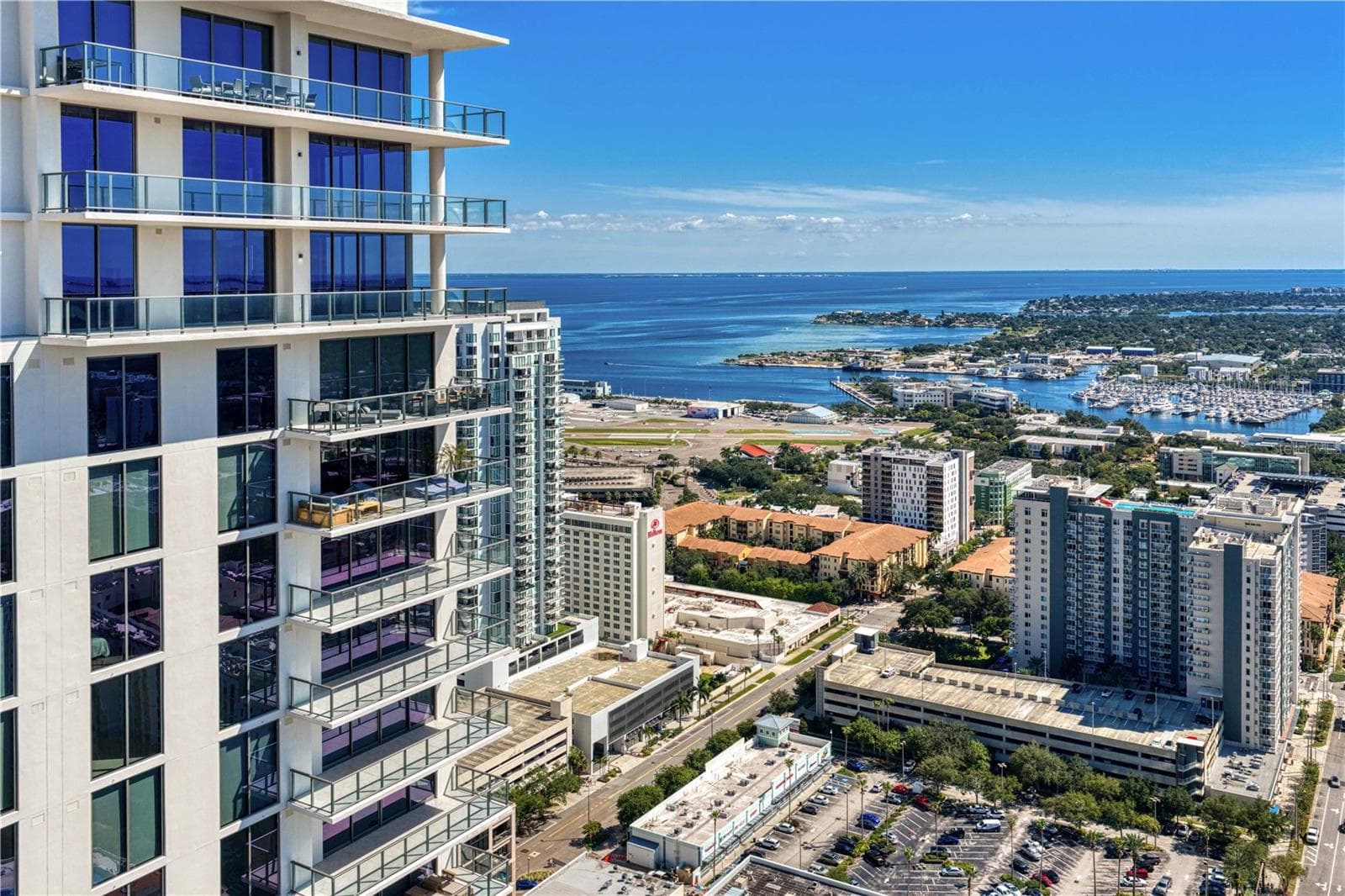 Condominium at 275 1ST AVE S #4004, ST PETERSBURG, photo 43 of 69