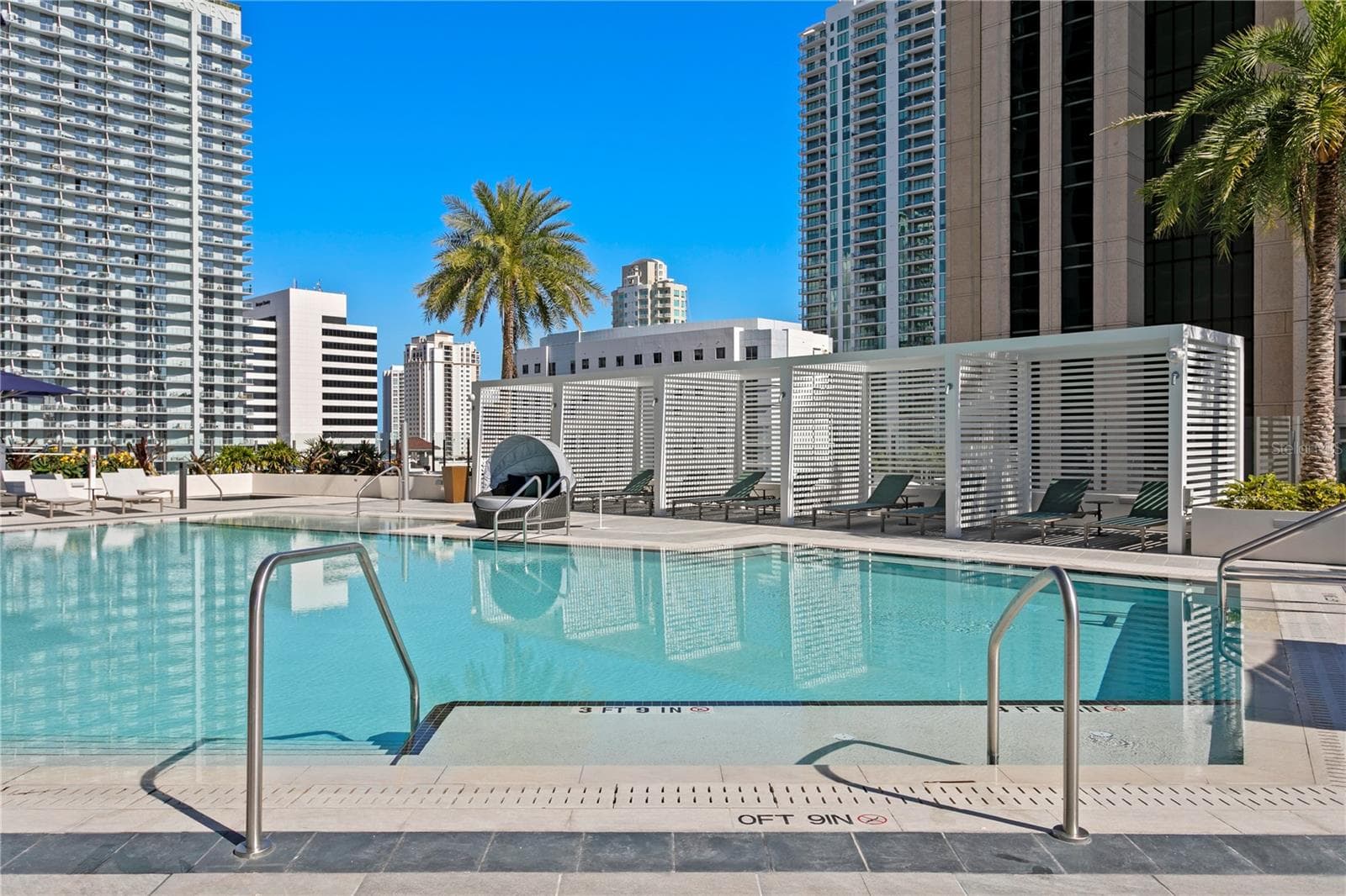Cabanas for Relaxation Pool-side - 275 1ST AVE S #4004, ST PETERSBURG