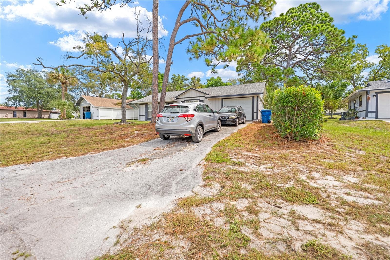 Single Family Residence at 7450 DUNDEE WAY, WEEKI WACHEE, photo 5 of 23
