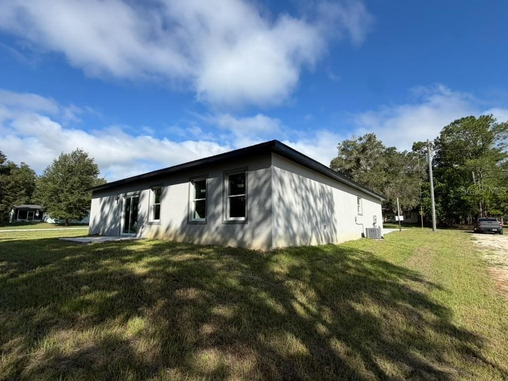 Single Family Residence at 1470 W EVERGREEN DR, CITRUS SPRINGS, photo 12 of 13