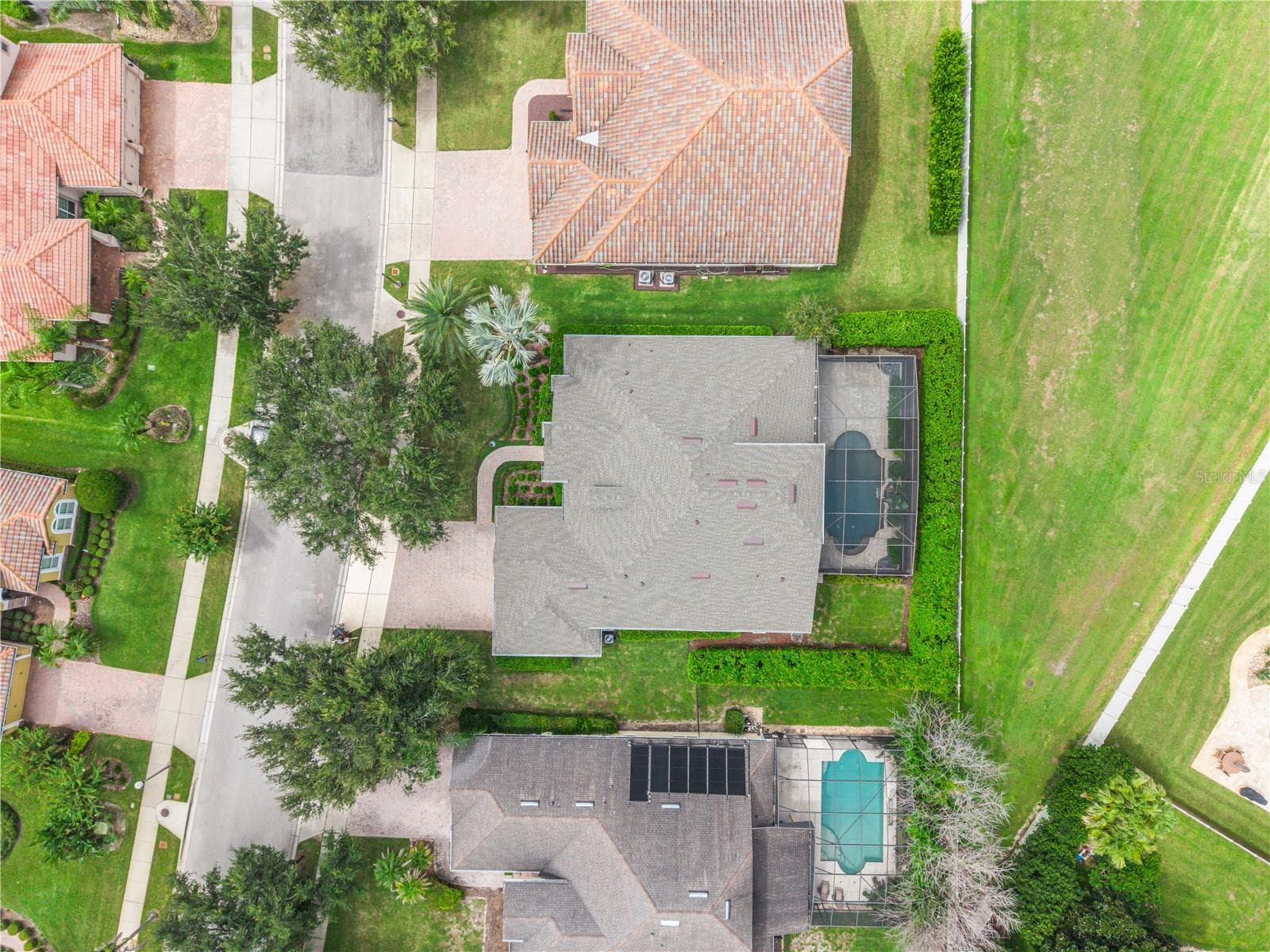 Single Family Residence at 4244 ISLE VISTA AVE, BELLE ISLE, photo 9 of 83
