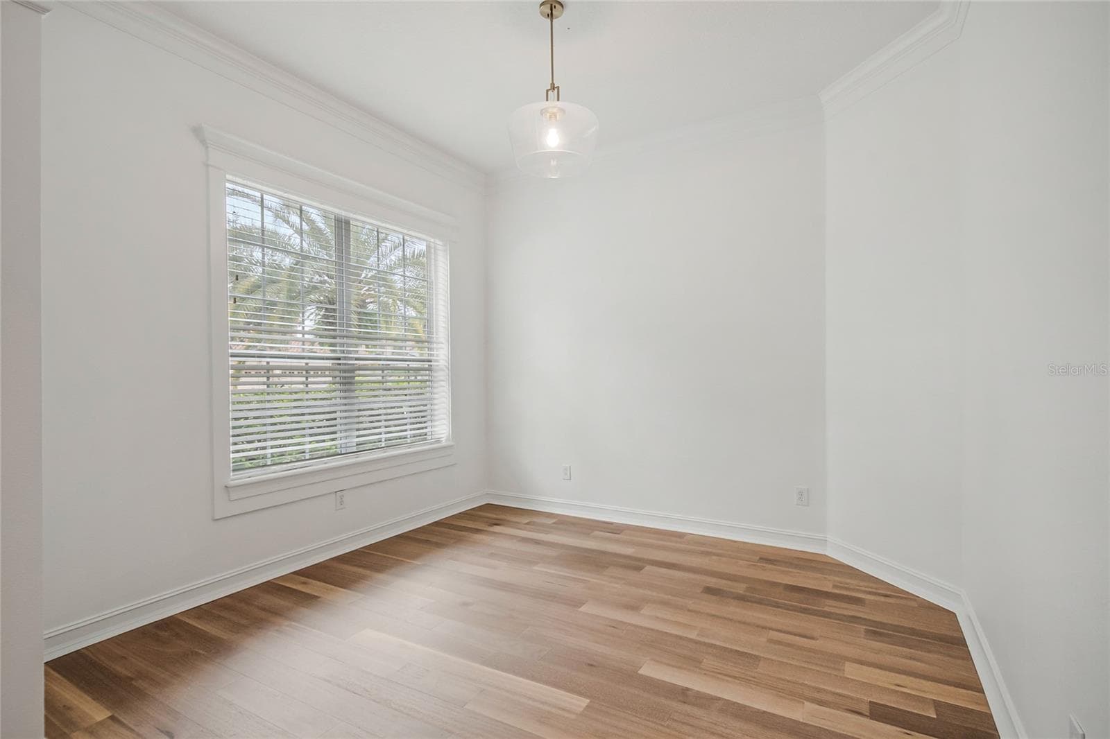 Single Family Residence at 4244 ISLE VISTA AVE, BELLE ISLE, photo 26 of 83