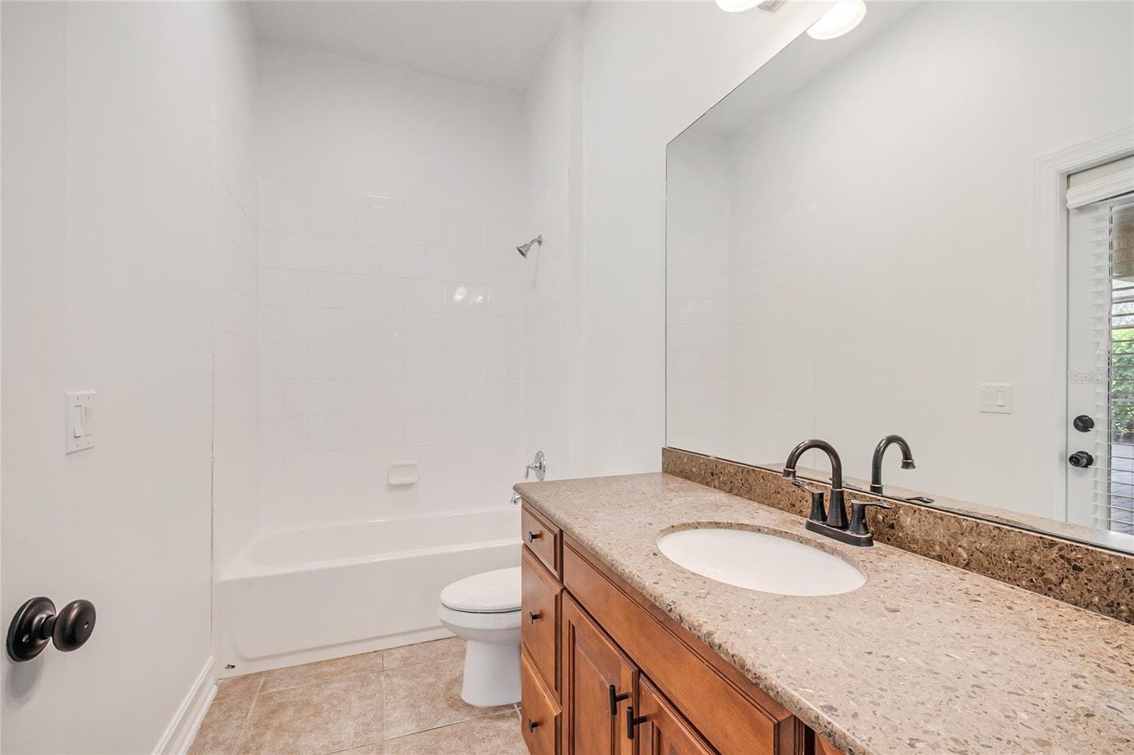 FULL BARH # 3 - 4244 ISLE VISTA AVE, BELLE ISLE