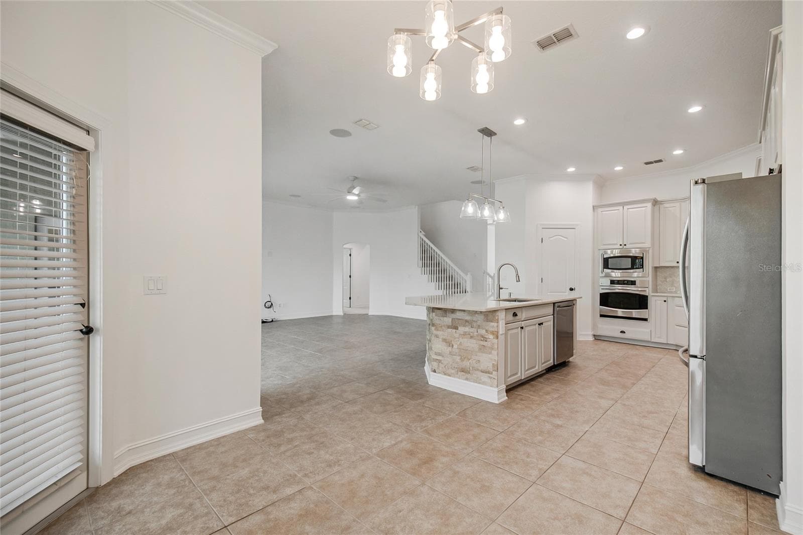 Single Family Residence at 4244 ISLE VISTA AVE, BELLE ISLE, photo 66 of 83