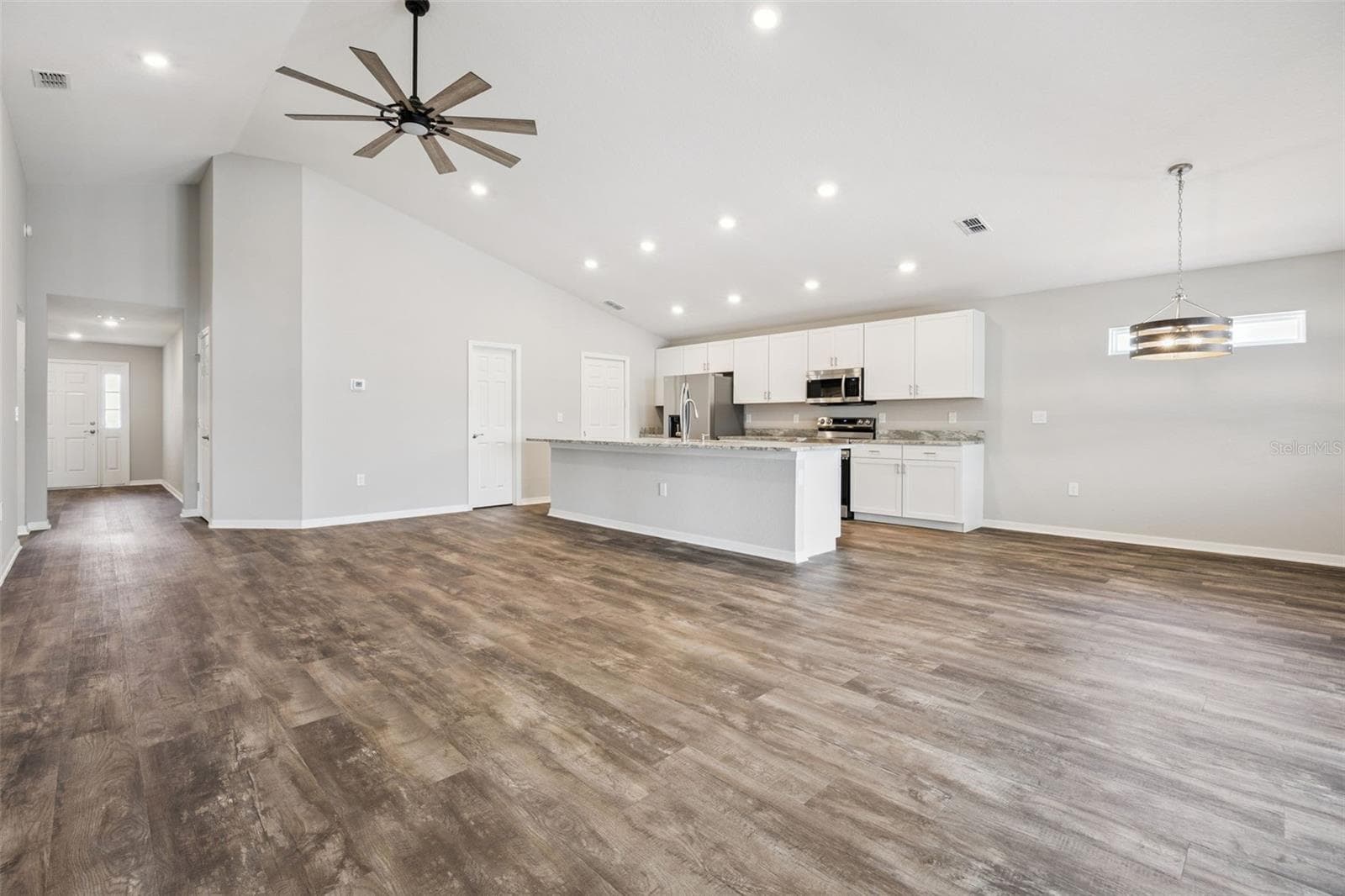 Single Family Residence at 1017 MONTGOMERY LN, POLK CITY, photo 15 of 68