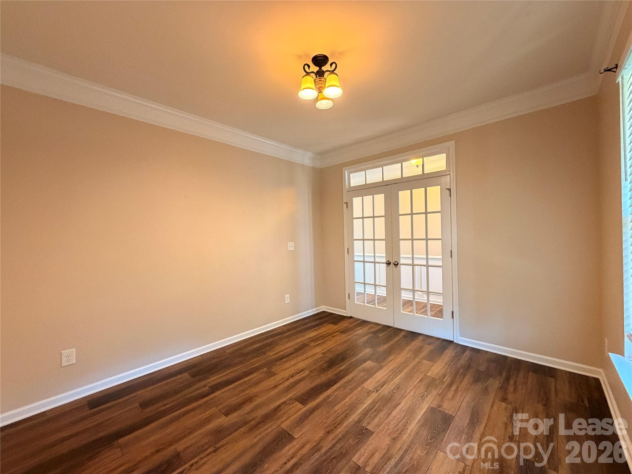 Single Family Residence at 2433 Chinkapin Court, Gastonia, photo 5 of 36