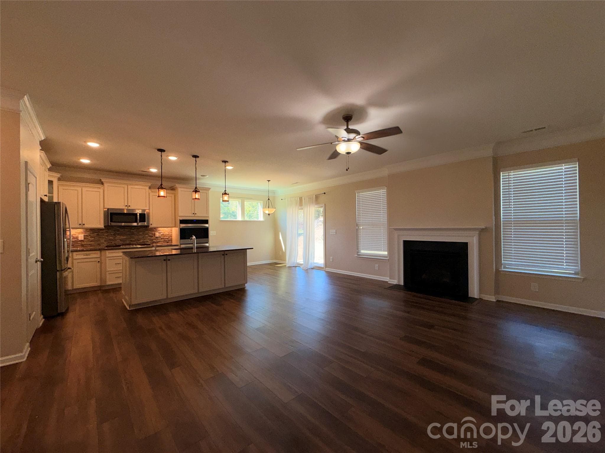 Single Family Residence at 2433 Chinkapin Court, Gastonia, photo 10 of 36