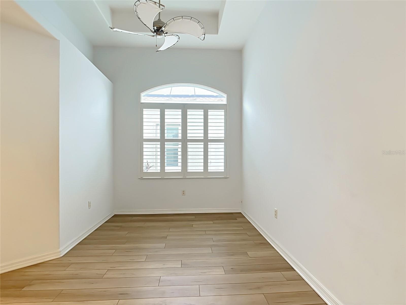 Single Family Residence at 2120 MATTAMY CT, VENICE, photo 5 of 51