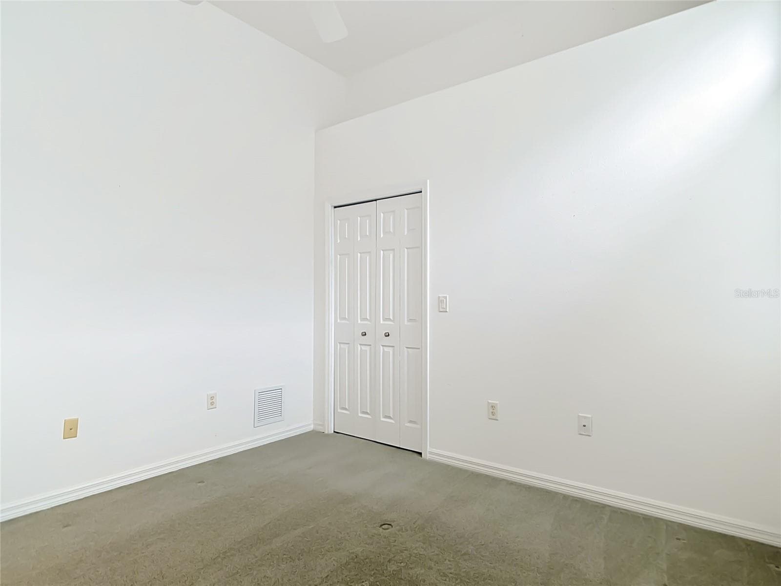 Single Family Residence at 2120 MATTAMY CT, VENICE, photo 22 of 51