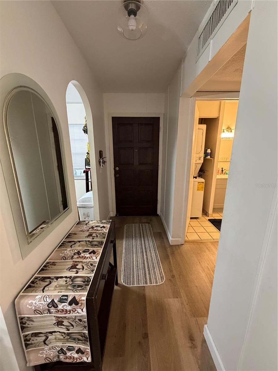 Villa at 1603 MISSION HILLS BLVD, CLEARWATER, photo 3 of 26