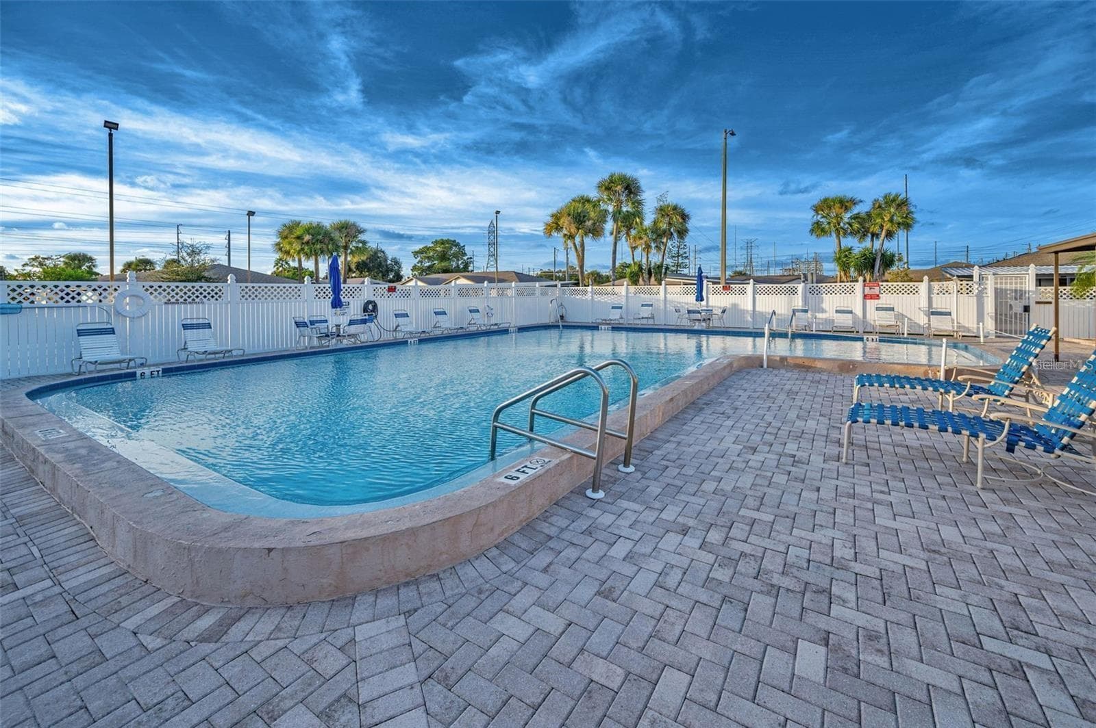 Villa at 1603 MISSION HILLS BLVD, CLEARWATER, photo 25 of 26