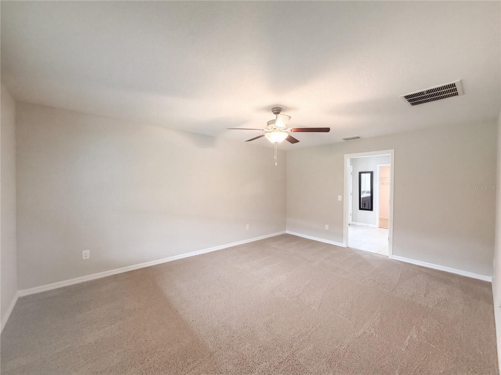 Single Family Residence at 39938 HARMON GROVE CT, ZEPHYRHILLS, photo 18 of 37