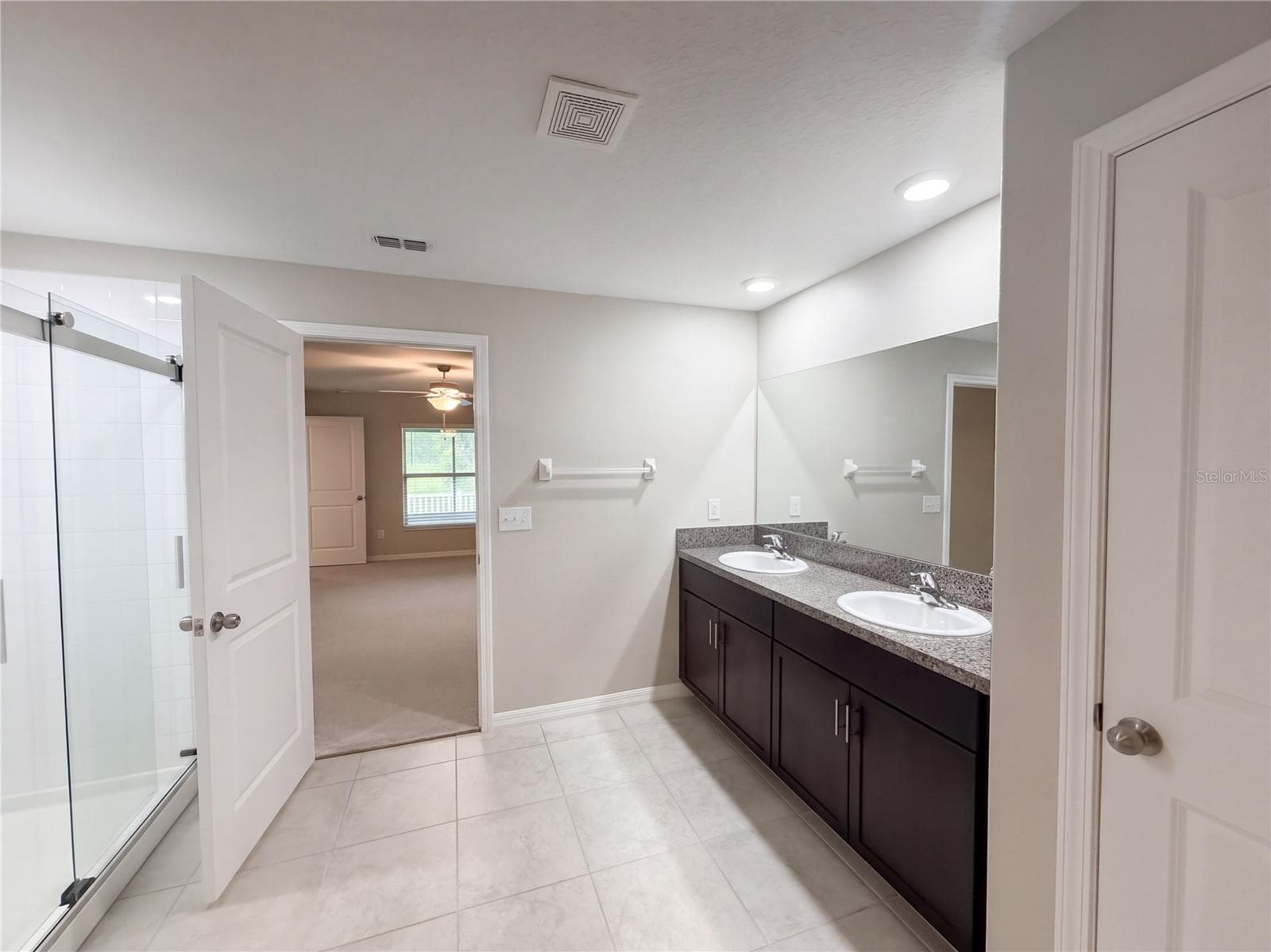 Single Family Residence at 39938 HARMON GROVE CT, ZEPHYRHILLS, photo 26 of 37