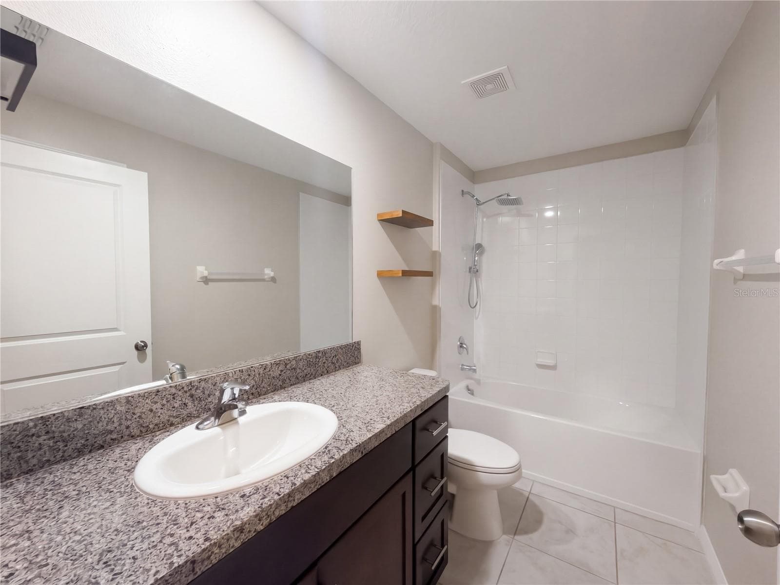 Single Family Residence at 39938 HARMON GROVE CT, ZEPHYRHILLS, photo 29 of 37